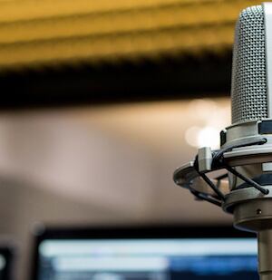 Hollywood Reporter Thumbnail